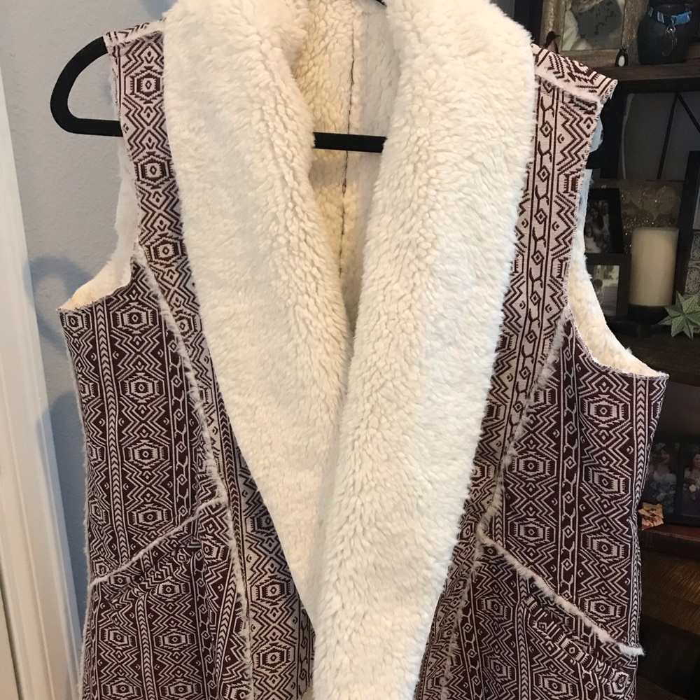 Burgundy and white tribal print faux fur vest